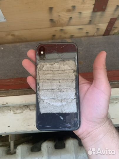 iPhone X, 64 ГБ