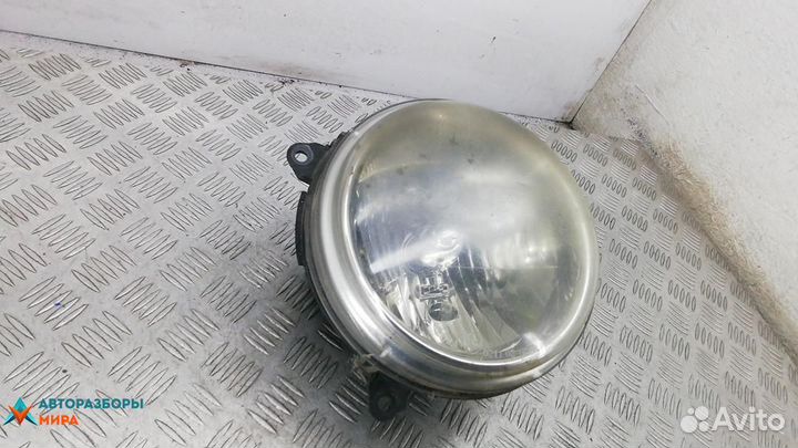 Фара левая Jeep Cherokee KJ 2002