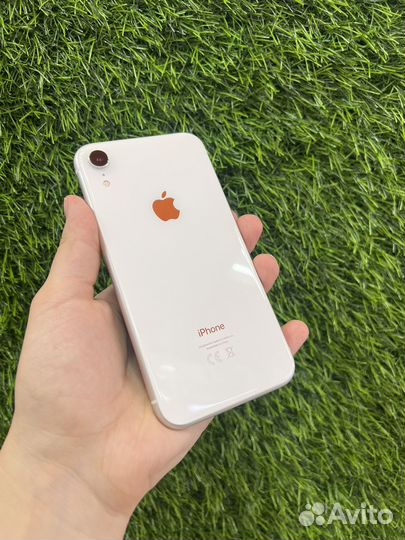 Телефон iPhone xr