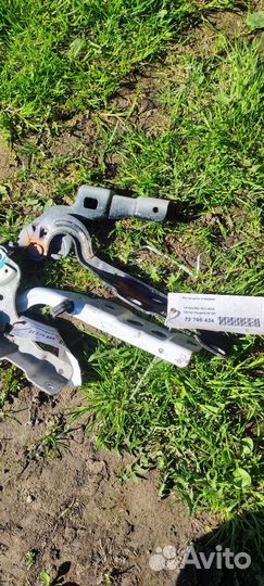 Петли капота Sitroen