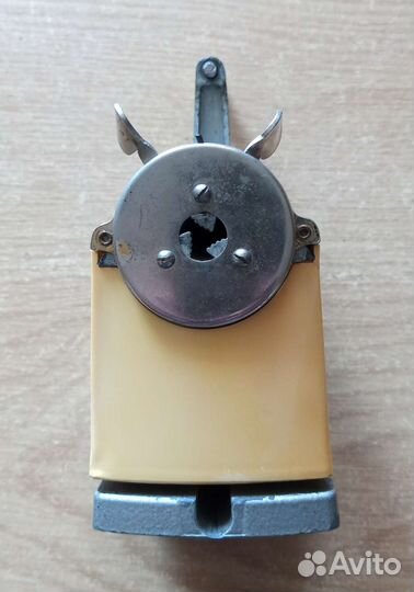 Точилка для карандашей механическая СССР