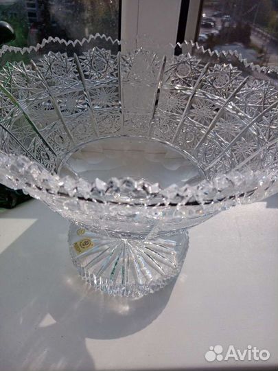 Ваза Чехия. Снежинка.Фужер ГДР