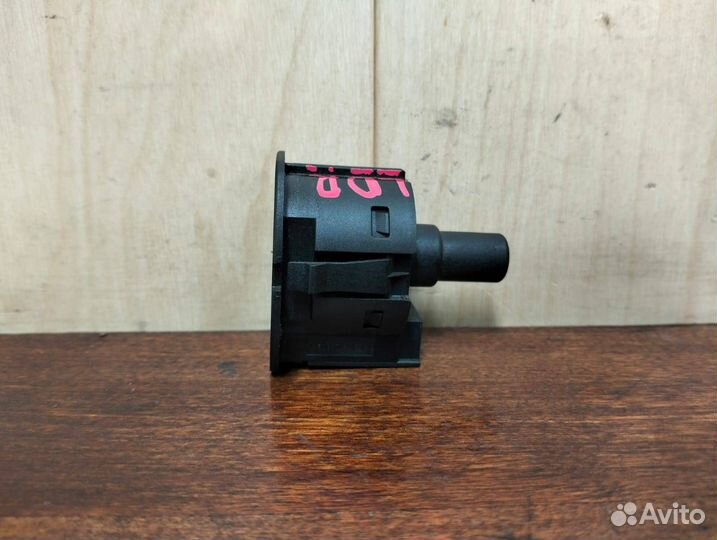 Выключатель Airbag Land Rover Discovery 3 блок отк