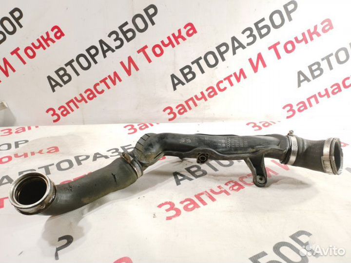 Патрубок интеркулера Volkswagen Passat седан 2.0