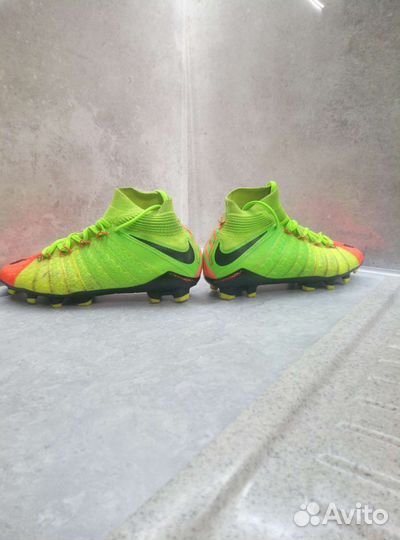 Бутсы nike hypervenom