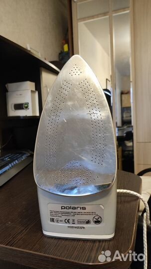 Утюг Polaris