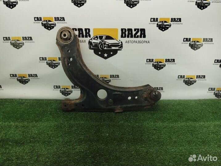 Рычаг подвески передний