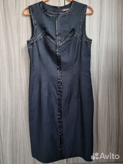 Платье футляр monton