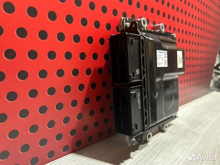Блок управления двигателем Volvo Xc60 2019