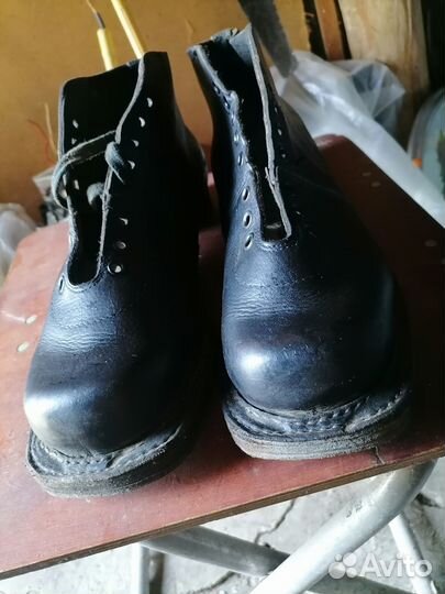 Кирзовые лыжные ботинки СССР. Размер 44