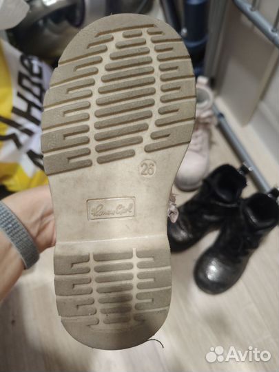 Ботинки осенние для девочки 26р бесплатно