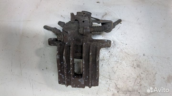 Суппорт Audi A1 (8X), 2016