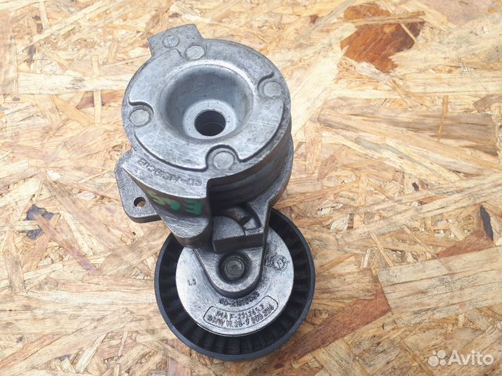 Натяжитель приводного ремня BMW e65 3.6