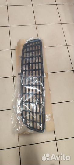 Решетка переднего бампера Astra H OPC