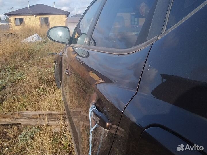 Двери и багажник на джили эмгранд х7. 4 двери