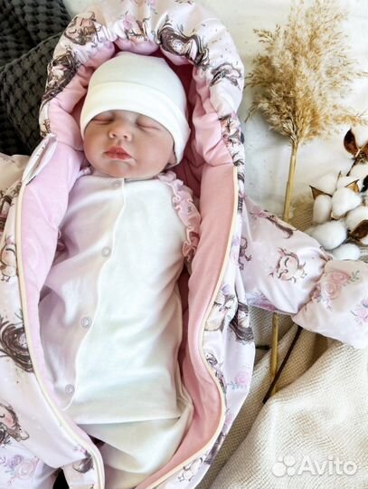 Комплект на выписку для девочки зима