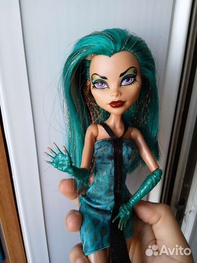 Кукла монстер хай Нефера