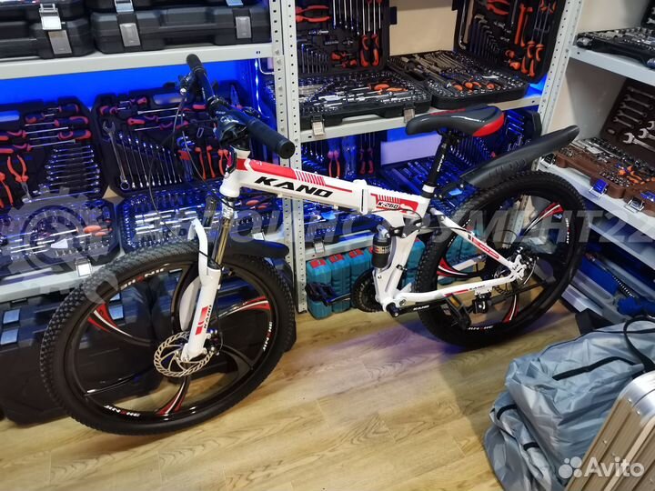 Велосипед на литых дисках