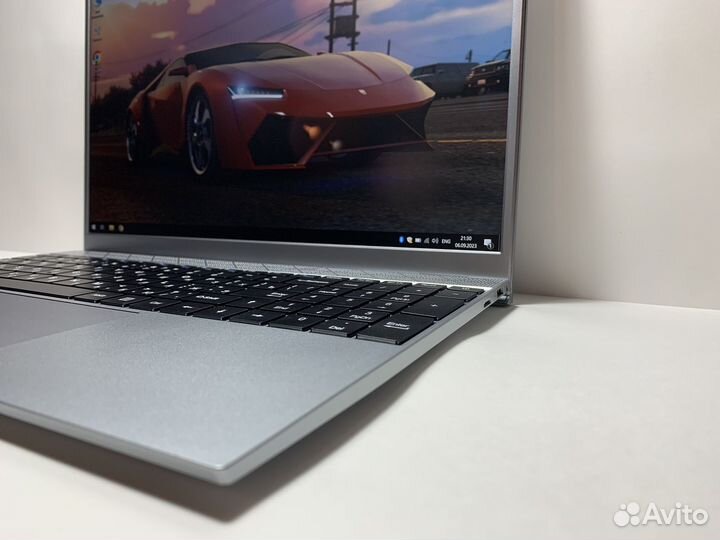 Новый ноутбук Intel/4ядра/IPs/FullHD/8gb/M.2