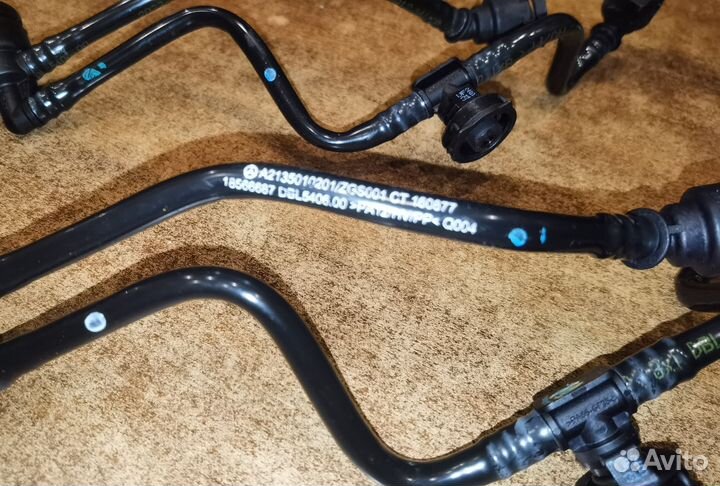 Трубка вентиляционная Mercedes W213