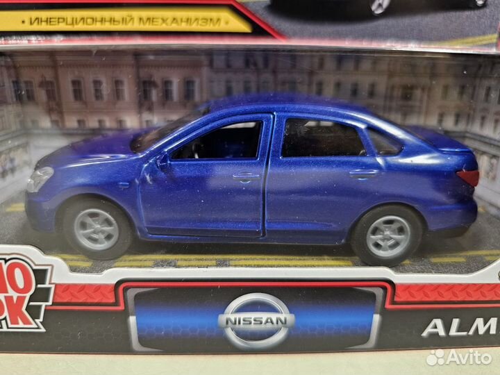 Модель машинки Nissan Almera 1:43