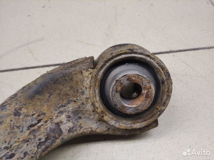 Рычаг передний верхний правый Pajero/Montero Sport