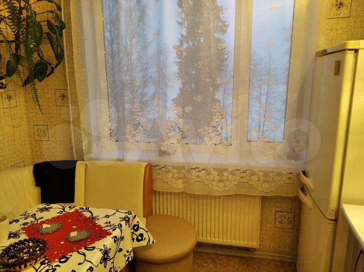 2-к. квартира, 48 м², 2/5 эт.