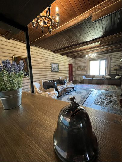 Дом 250 м² на участке 2 га