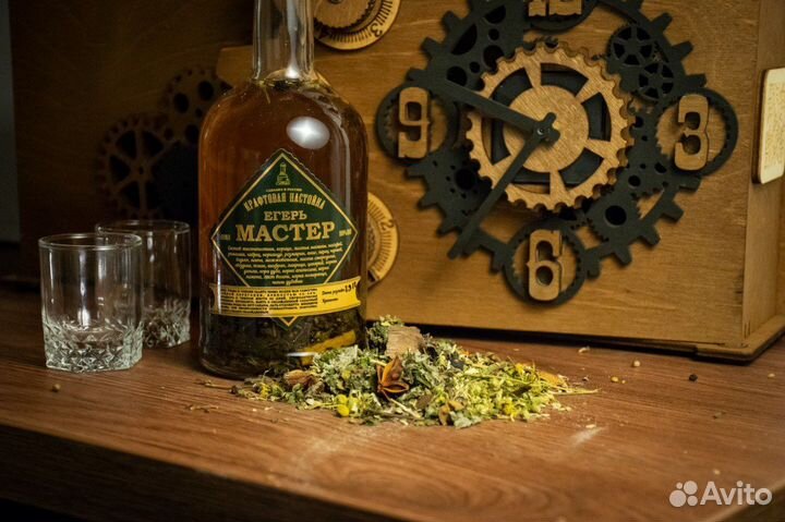 Подарок мужчине на день рождение с гравировкой