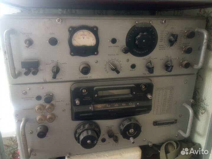Продам радиоприемник Р-250м