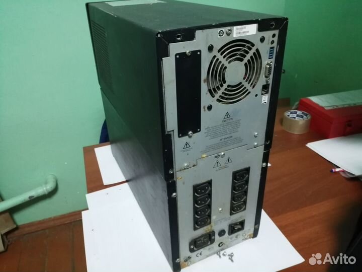 Ибп APC Smart-UPS 3000