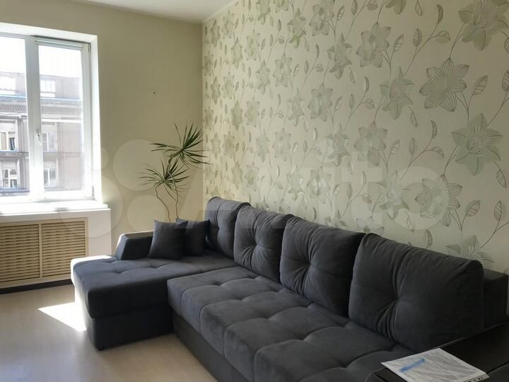 2-к. квартира, 65 м², 8/8 эт.