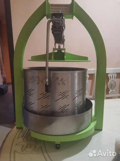 Пресс для отжима фруктов