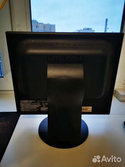 Монитор Mitsubishi Diamond Point