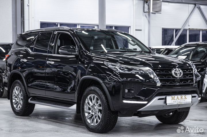 Toyota Fortuner 2.8 AT, 2020, 215 921 км