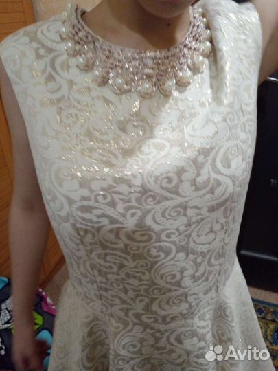 Женские вещи 42-44 и на девочку