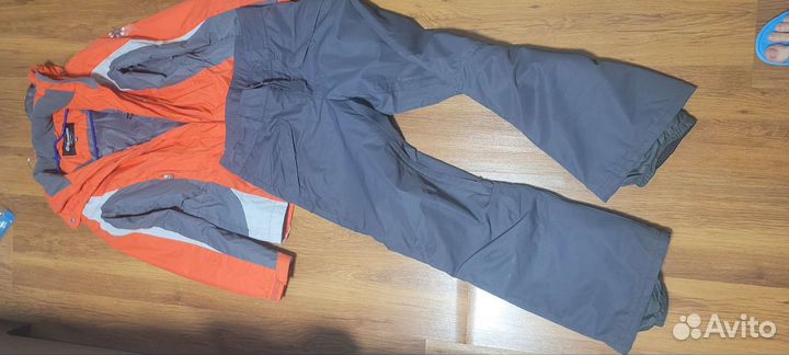 Горнолыжный костюм женский 44 46