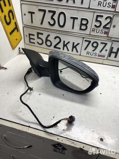 Зеркало правое VW Passat CC