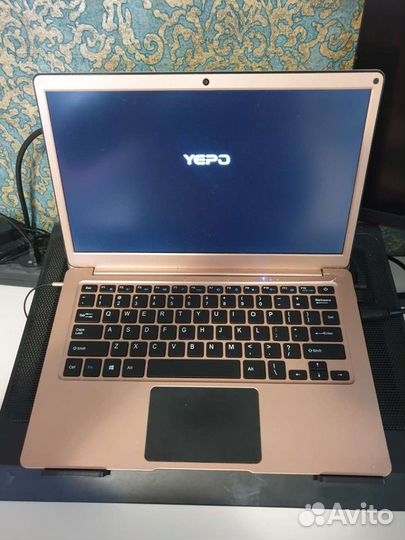 Ноутбук Yepo 737a