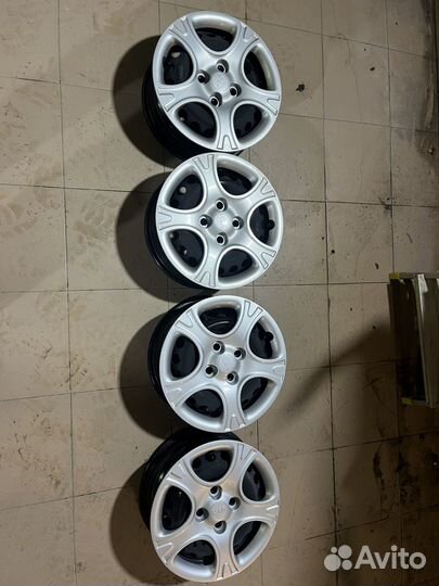 Диски r14 оригинальные штамповки с колпаками