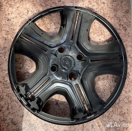 Колпак R16 на Renault Logan stepway оригинальный