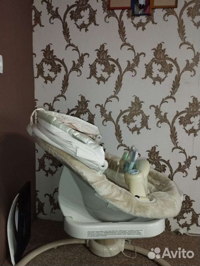 Детские электронные качели graco