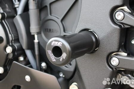 Слайдеры GSG для Yamaha R1 2020 +