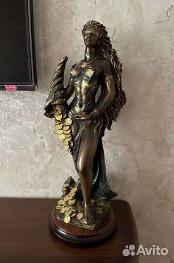 Статуя Фортуна Бронза