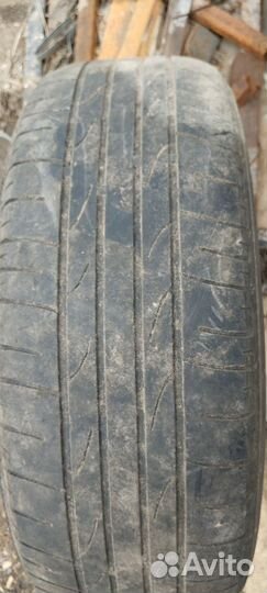 Bridgestone Dueler H/P Sport 215/65 R16 99