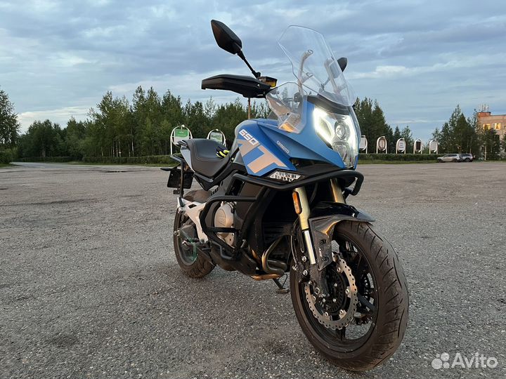 Cfmoto 650 MT