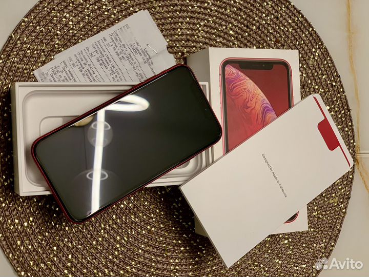 iPhone Xr, 64 ГБ