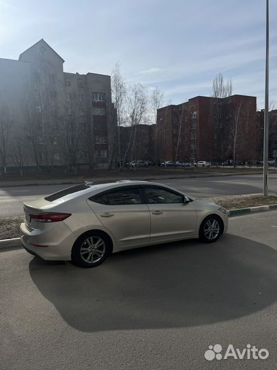 Hyundai Elantra 2.0 AT, 2016, 117 482 км