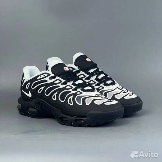 Nike Air Max TN Plus Drift Black White