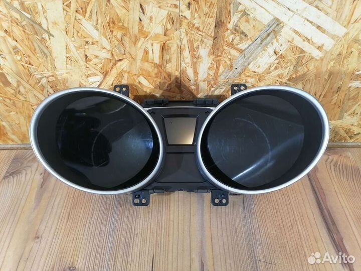 Hyundai ix35 ix 35 Щиток панель приборов